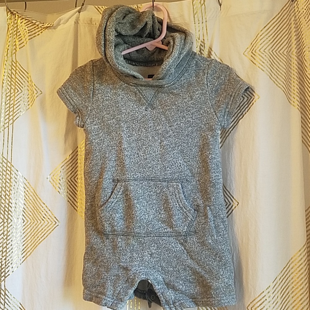 Gap sweater hoodie onesie, 18m